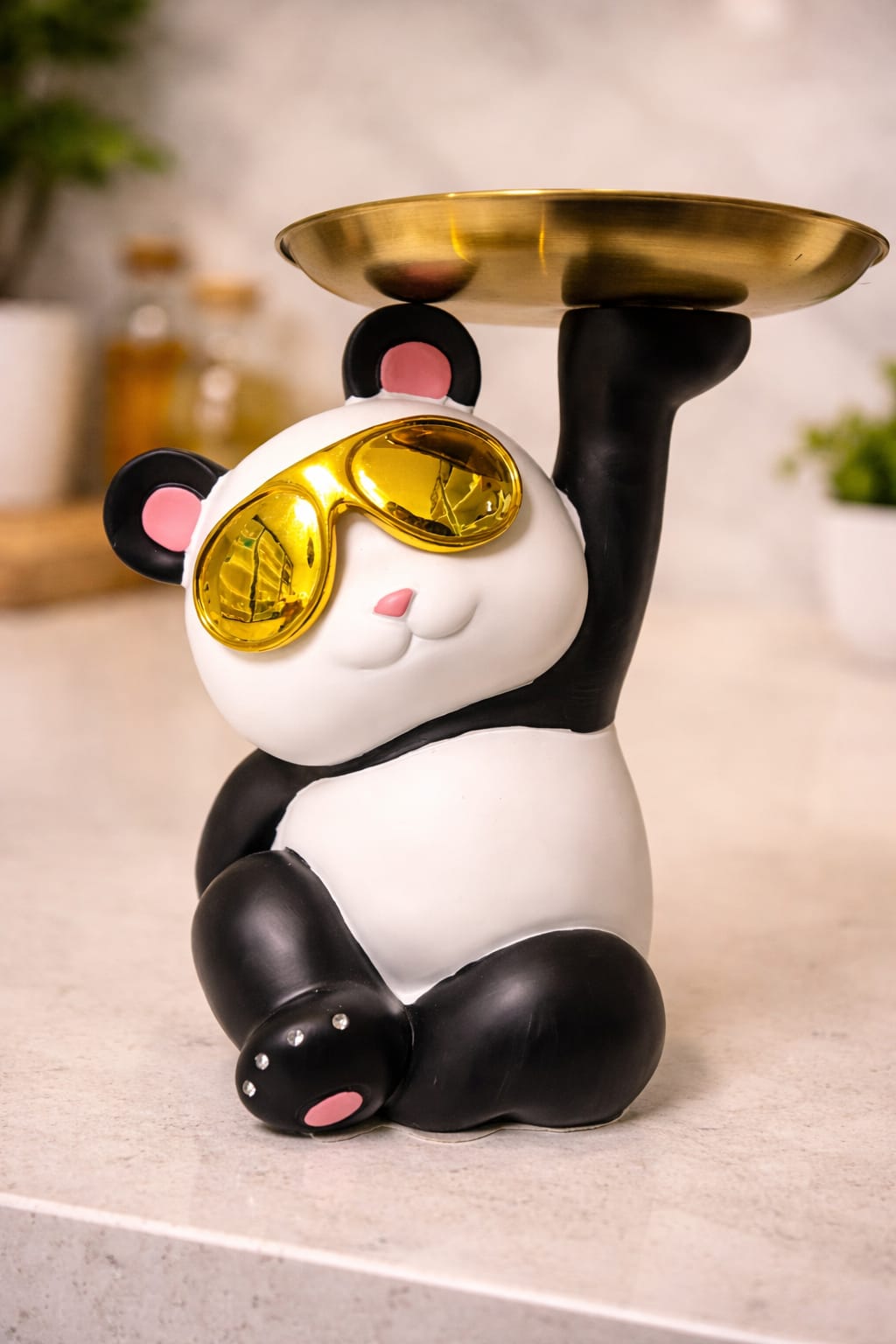 Panda with plate