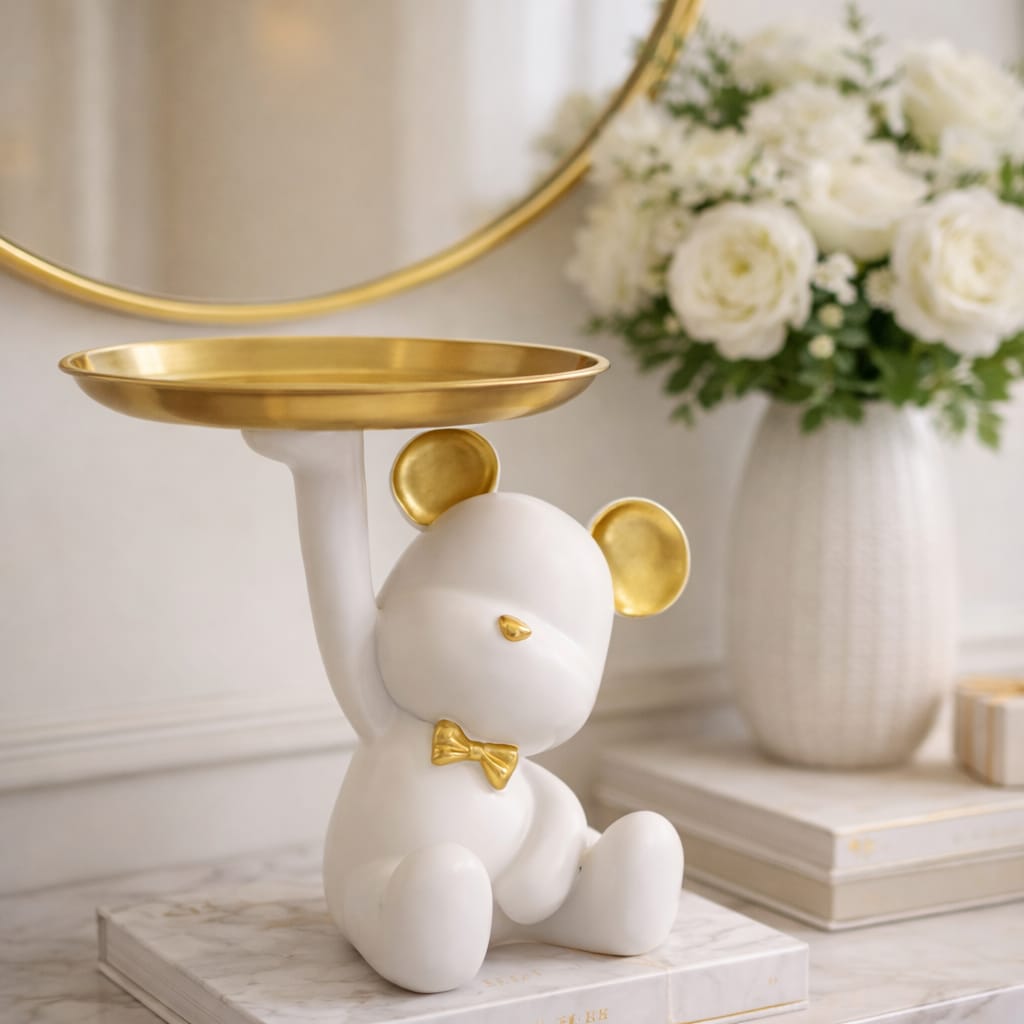bear holding a plate gold