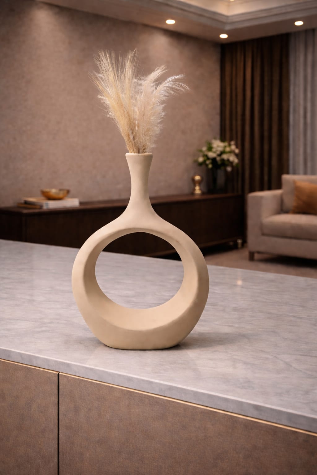 Vase beige